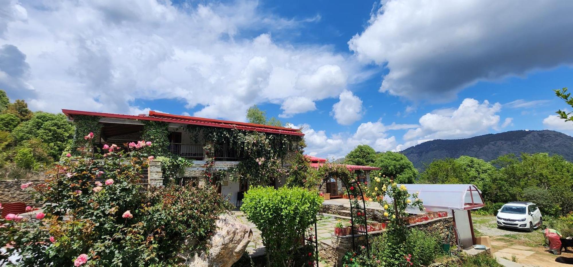 Dunagiri Retreat Dwarahat Exterior foto